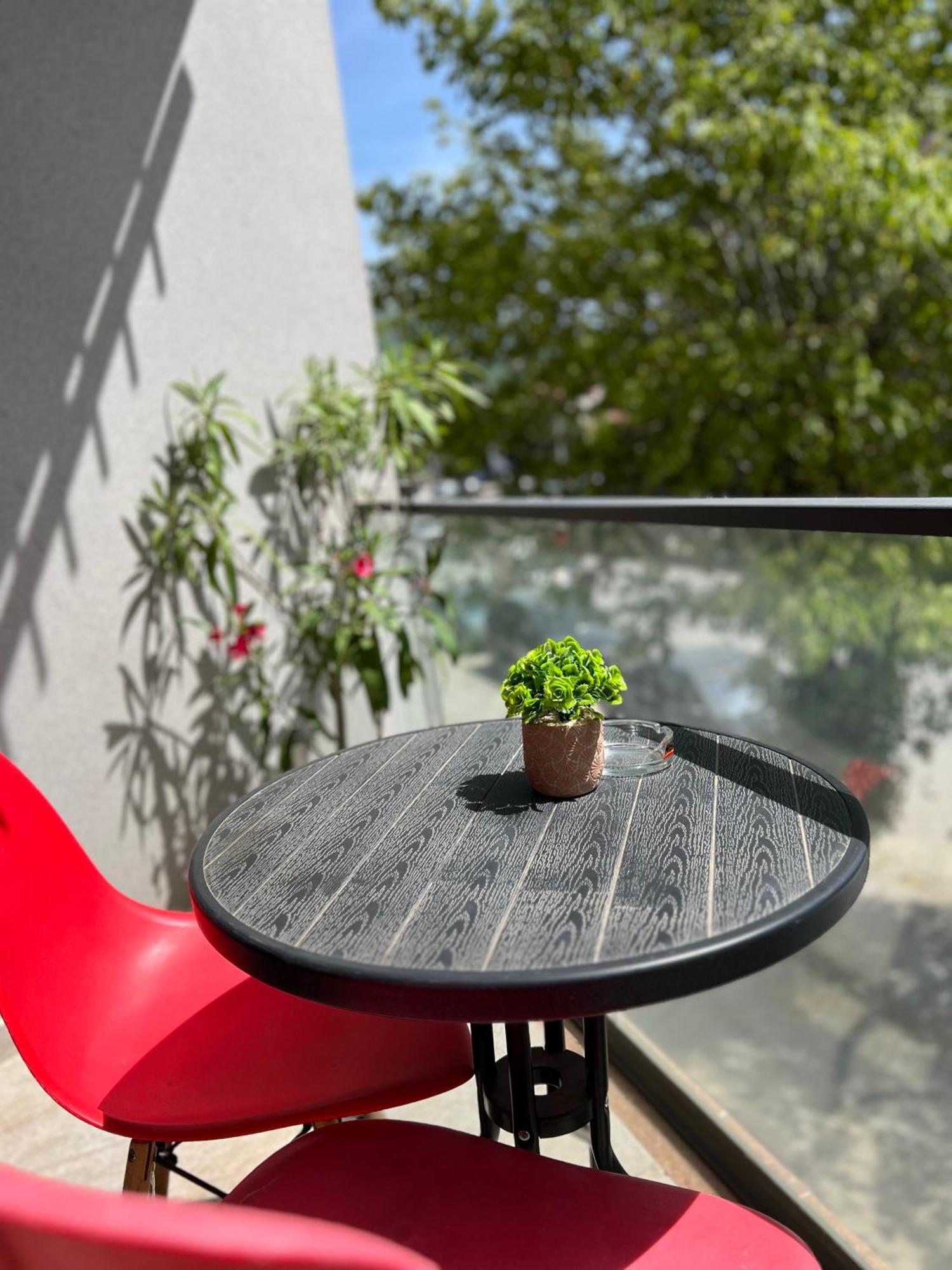 Paradiso Apartments City Center أوهغيد المظهر الخارجي الصورة